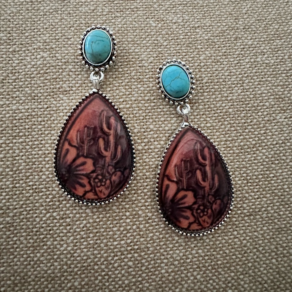 Western Earrings - SOLD - Picture 4 of 4